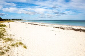 Beach nearby - 250m from the beach, house for 6, Île Tudy (Ile Tudy)