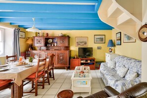 TV