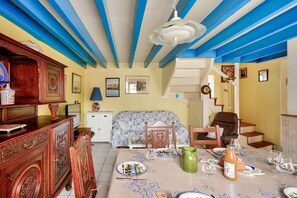 Interior - 250m from the beach, house for 6, Île Tudy (Ile Tudy)