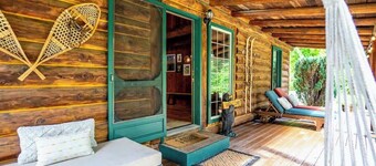 Whitehorse Mountain Retreat - Hot tub - Fireplace