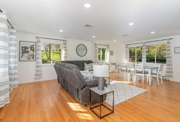 Smart TV, foosball, table tennis