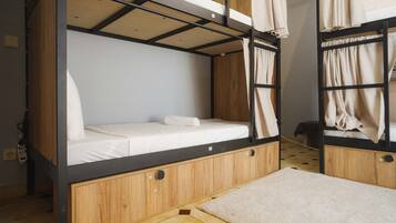 1 bedroom, in-room safe, iron/ironing board, WiFi