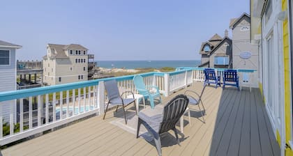 Luxurious semi-oceanfront home just steps from the Nights in Rodanthe house!