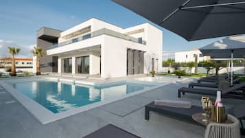 Villa | 5 bedrooms