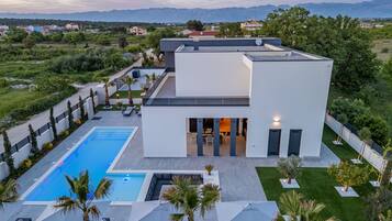 House | 5 bedrooms