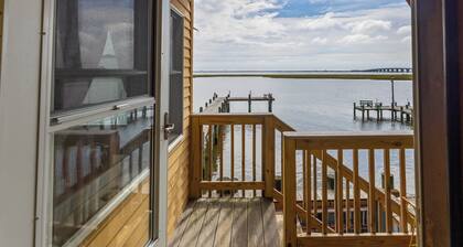 Mallard Island home. located at 1375 e mallard dr Manahawkin 08087