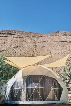 Family Triple Room | Egyptian cotton sheets, premium bedding, down comforters
