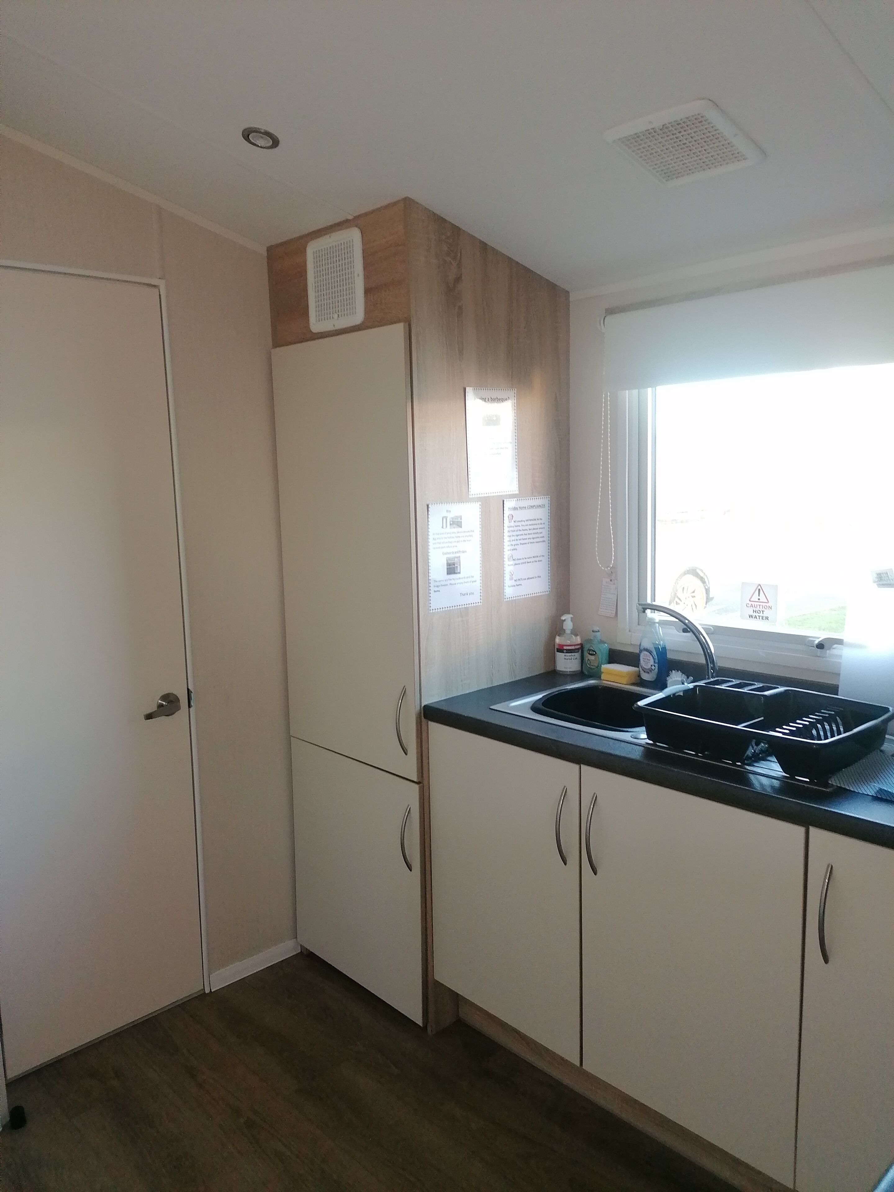 샬레 | 전용 주방 | 냉장고, 전자레인지, 오븐, 쿡탑