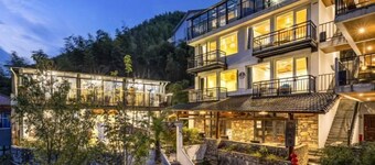 YinJu Hotel