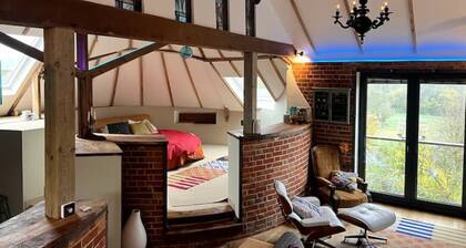 Unique luxury self-contained oast house