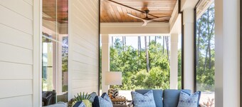New Prof. Designed Coastal Home, 4BR, 2.5 BA