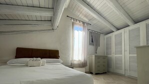 Unclassified image, 3 of 42, button - Punta Est - 2BR BOUGANVILLE 300m From The Beach & Pool (Capo Coda Cavallo)