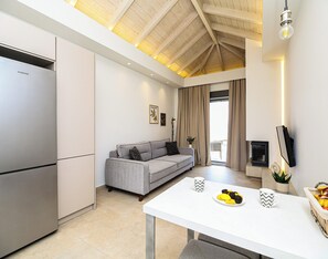 Deluxe Apartment, Sea View | Living area | TV - Almyres Luxurious Residences  (Argos-Mykines)