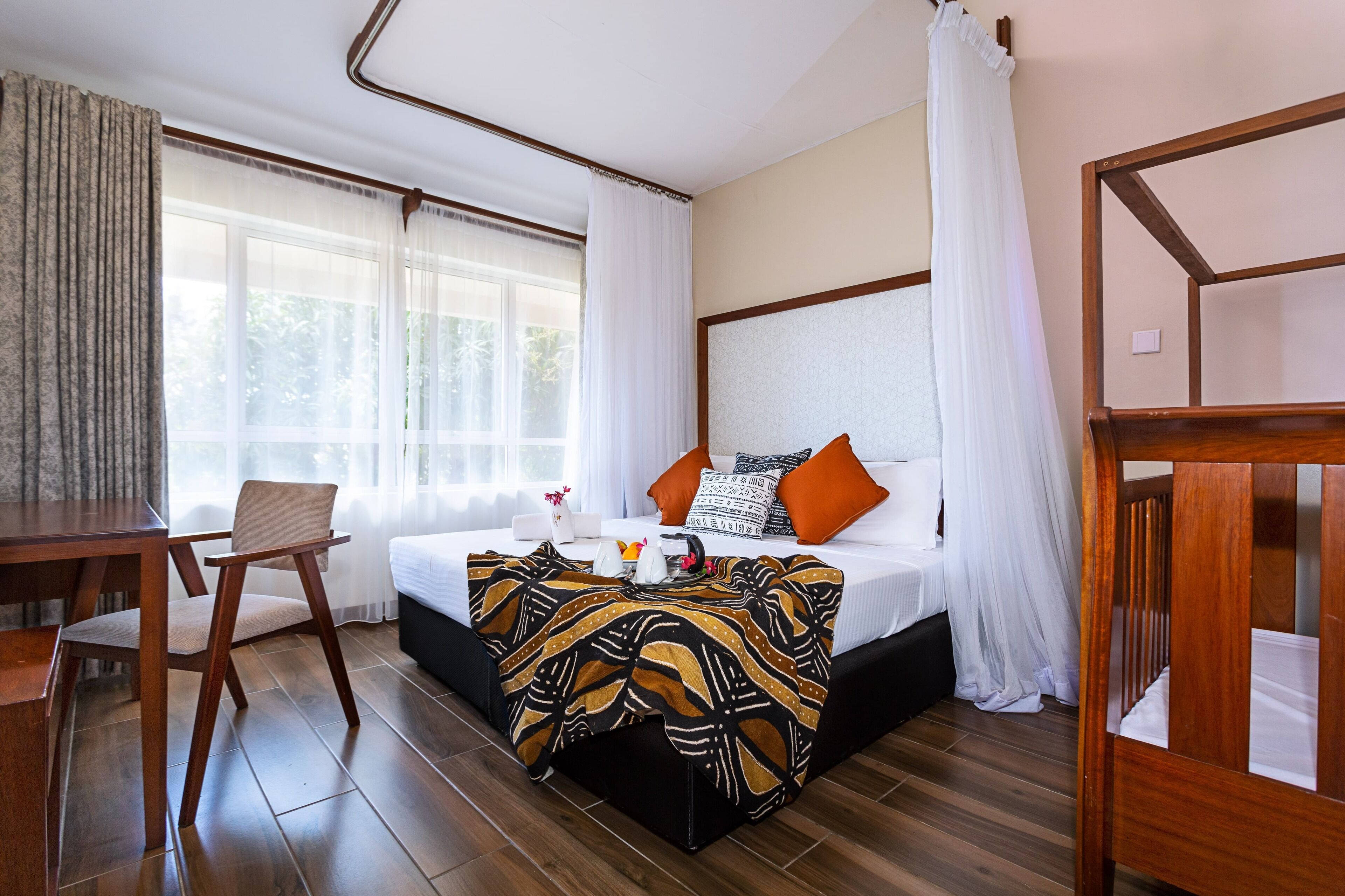 3 bedrooms, desk, free WiFi