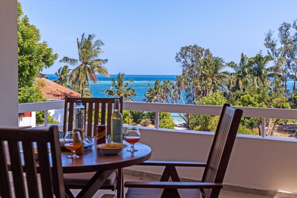 Apartament executiu, accés a la piscina, vistes al mar | Terrassa o pati