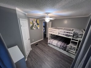 3 habitaciones, wifi gratis y ropa de cama 