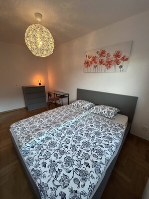 1 間睡房、熨斗/熨衫板、Wi-Fi、床單