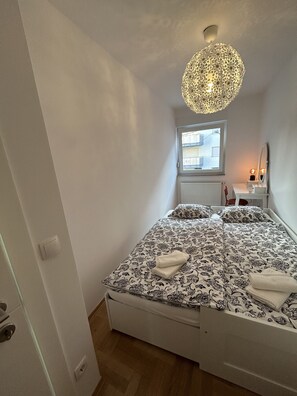 1 bedroom, iron/ironing board, WiFi, bed sheets - Apartment Fran (Zagreb)