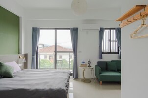 Classic Double Room, 1 Double Bed, City View | Pillowtop beds, minibar, individually decorated, individually furnished