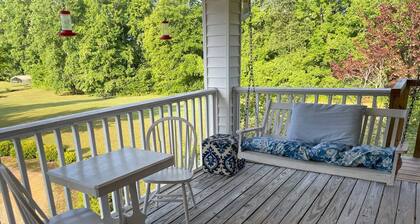 Country Sweethearts Private Studio