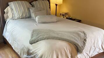 1 chambre, fer et planche Ă repasser, Wi-Fi gratuit, draps fournis