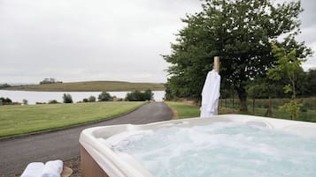 室外 SPA 浴缸
