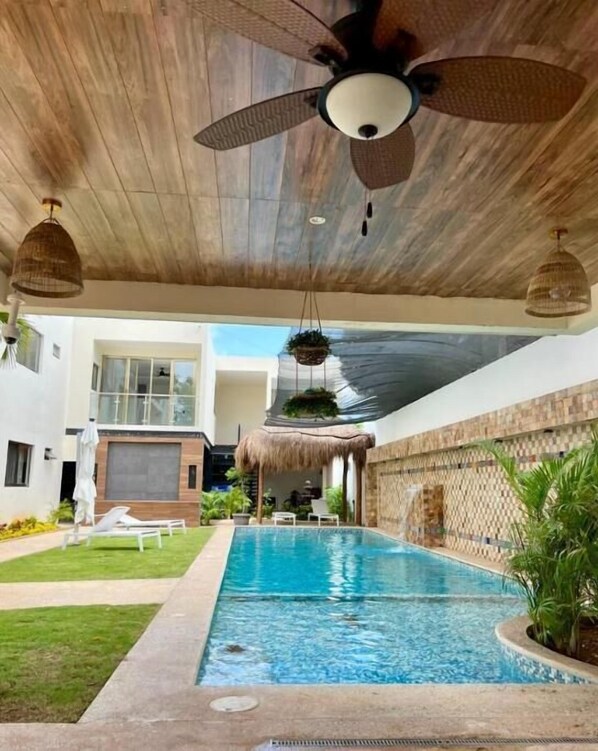 Pool - Modern Condominium Amazing Location!
(Cancún)