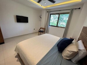 2 bedrooms, WiFi - Modern Condominium Amazing Location!

 (Cancún)