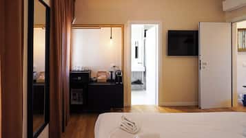 In-room safe, blackout curtains, soundproofing, free WiFi