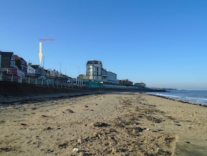 Beach - Flat, amazing balcony sea view, bike store, garden (Westbrook)