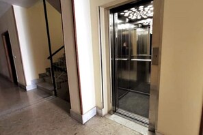 Interior - Appartamento - Iris - Vallecrosia (Vallecrosia)