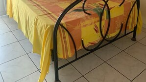 1 bedroom, iron/ironing board, WiFi, bed sheets - 2-person studio with sea view (Le Marin)