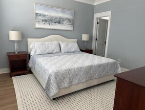 5 bedrooms, desk, iron/ironing board, travel crib