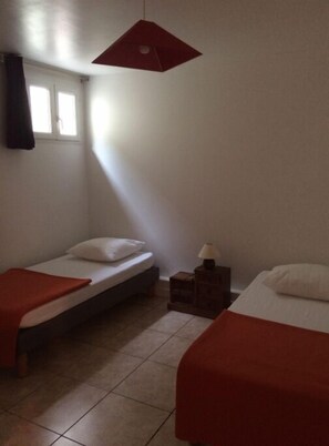 3 bedrooms - GITE MÛRIER (Salavas)