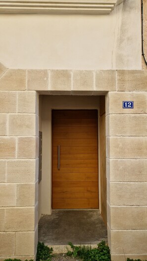 Exterior detail - The Malakoff Sérignan (Sérignan)