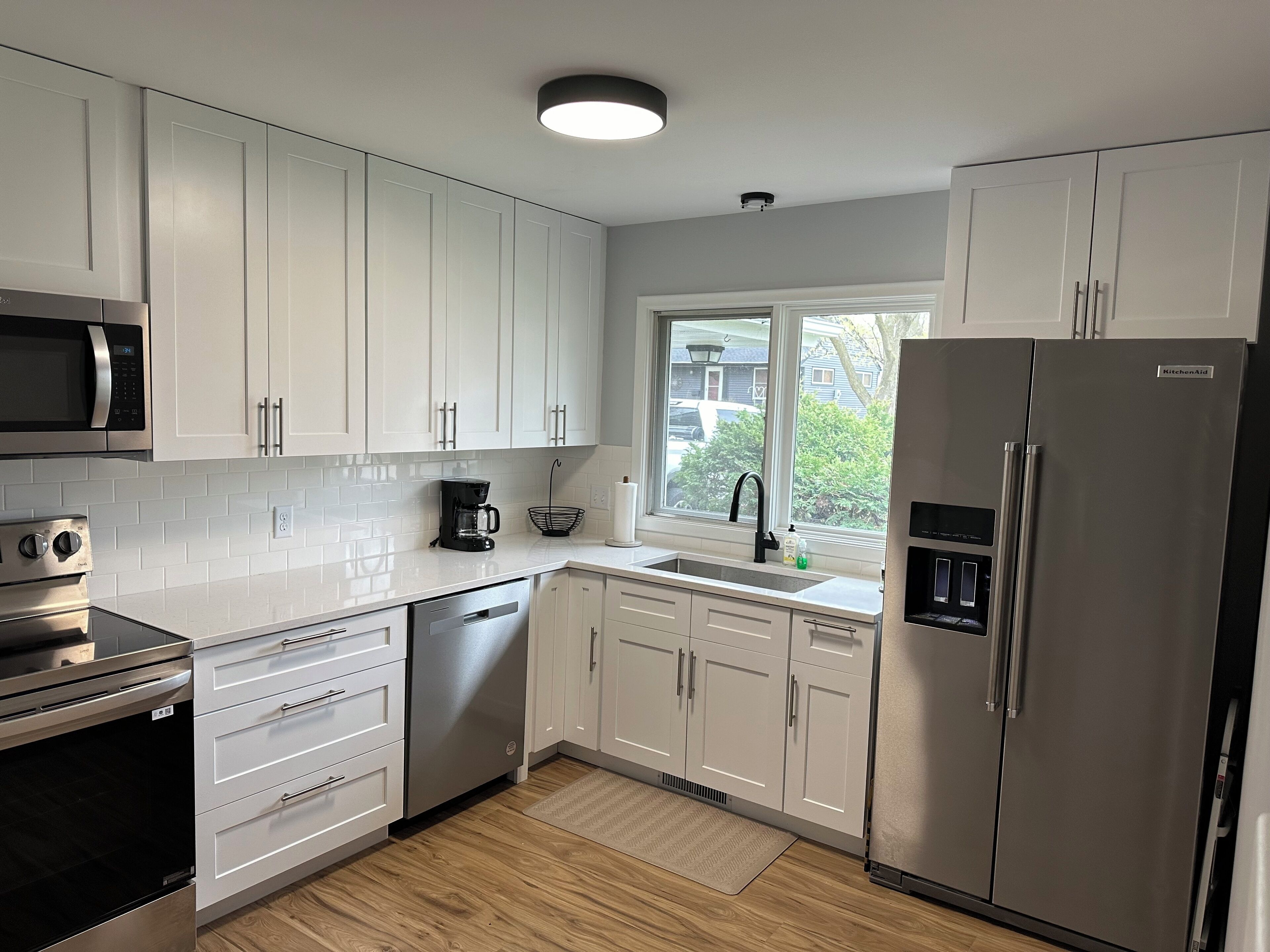 Renovated 3bd 1bt  all on 1 lvl close Mayo, Olmsted Med St. Mary wooded backyard