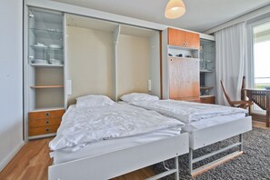 Free WiFi - Ferienwohnung für Zwei Personen mit Direktem Meerblick und Schwimmbad (Norderney)