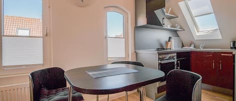 تناول الطعام