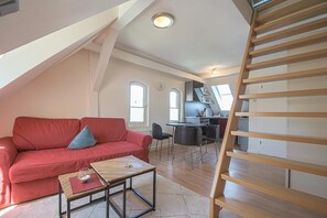 Fernseher, Stereoanlage