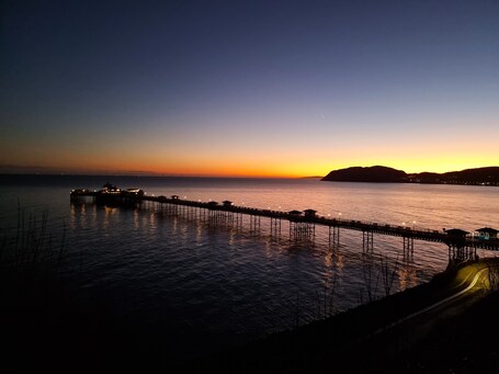 Min y Don Llandudno - Image 1