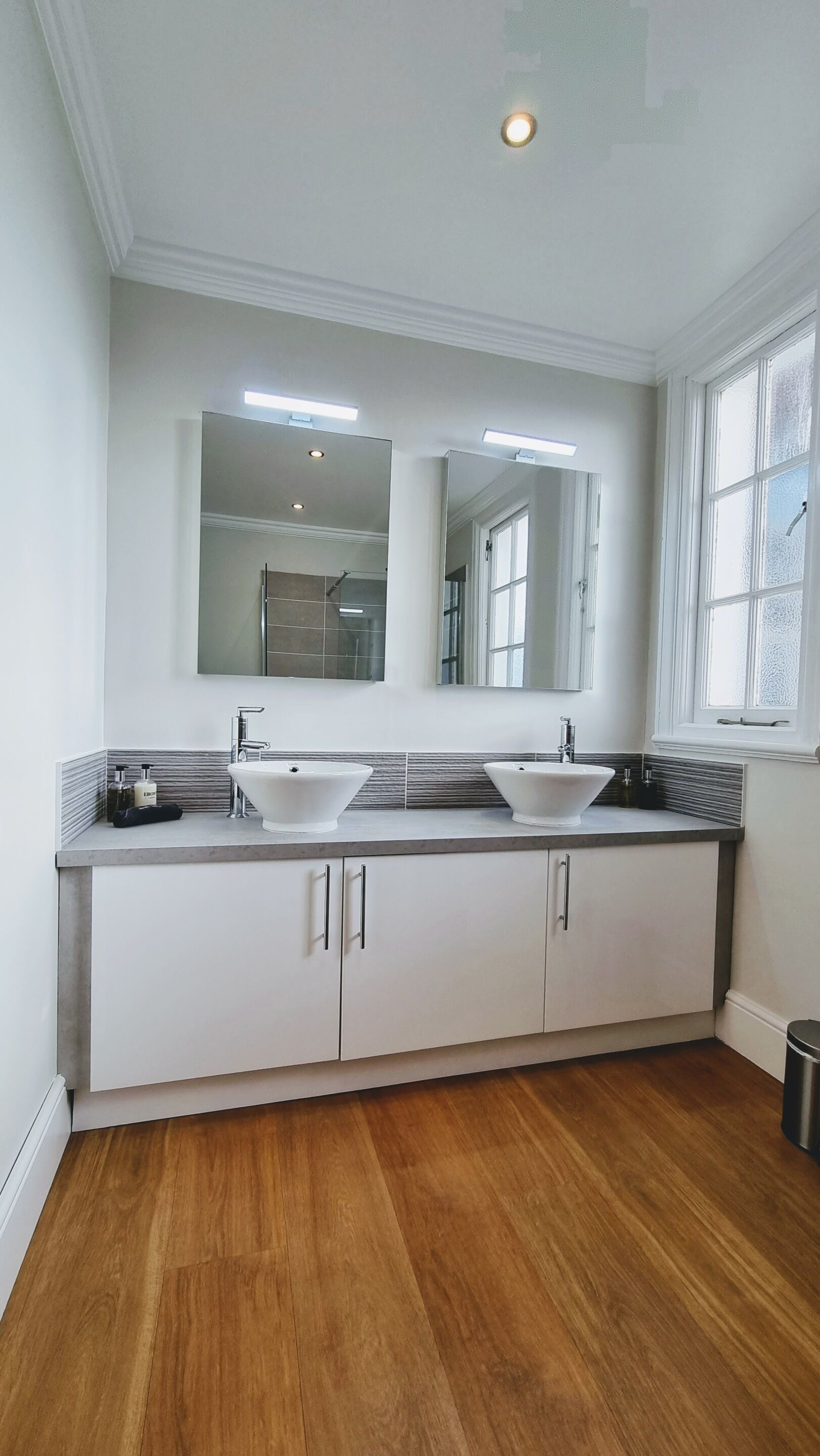 Photo - Min y Don Llandudno