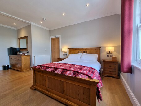 Min y Don Llandudno - Image 63