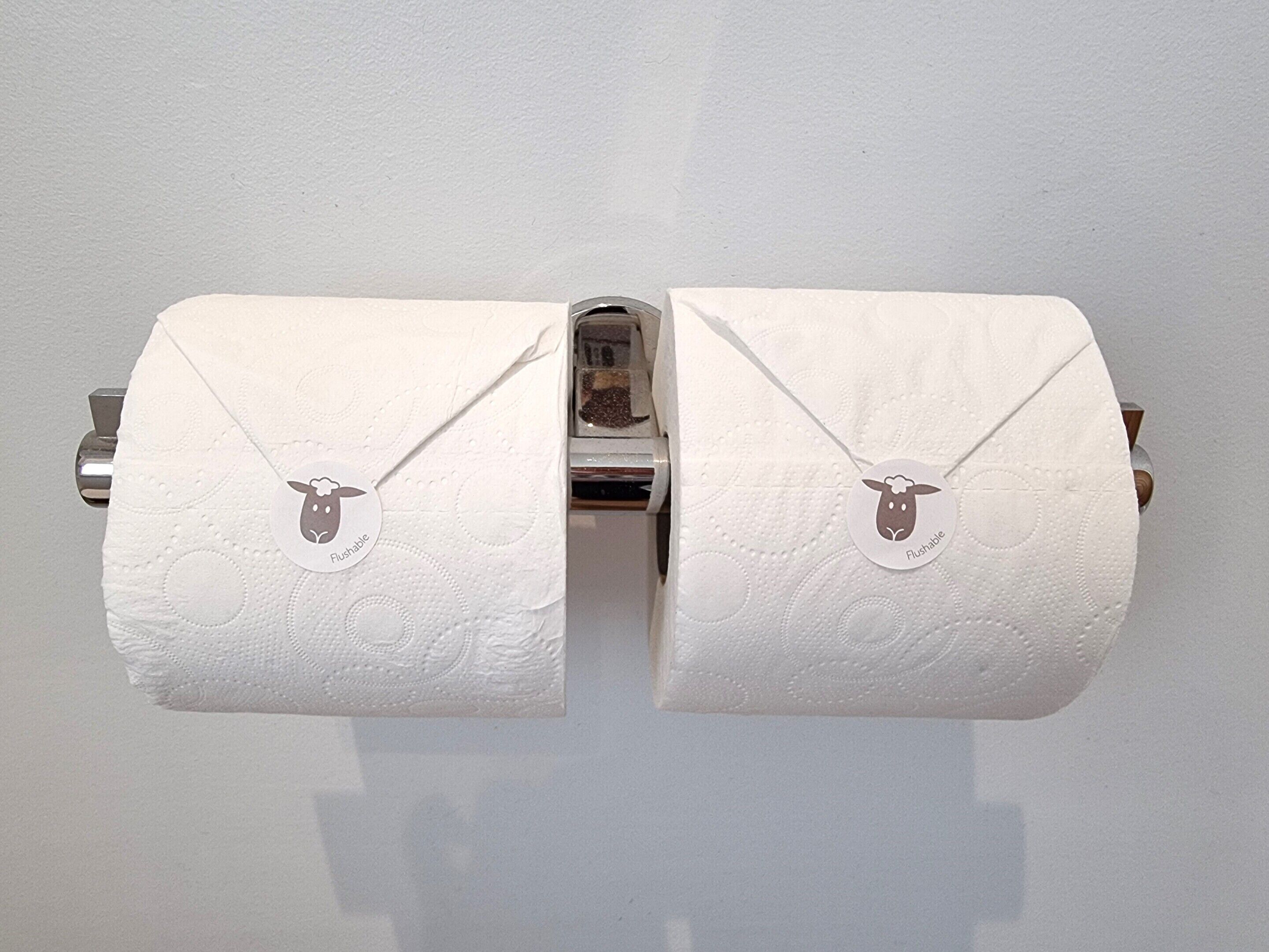 Photo - Min y Don Llandudno