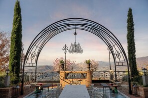 3 restaurants servant le petit déjeuner, spécialités Cuisine italienne