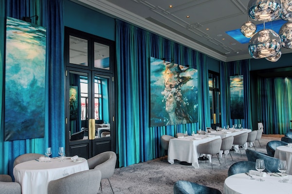 3 restoran, kahvaltı, öğle yemeği sunulur, İtalyan mutfağı