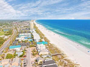 On the beach - ON the Beach|Pet-Friendly|Games|Traeger (Panama City Beach)