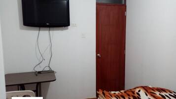 9 chambres, Wi-Fi, draps fournis