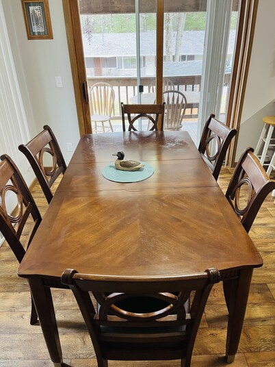 Amazing 3 bedroom 3 bath Lake drive resort house