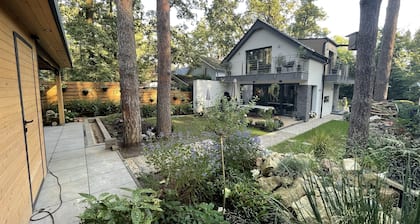 Dein Ruhiges Traumhaus in Tata, in See- und Golfplatznähe für max 8 Gäste