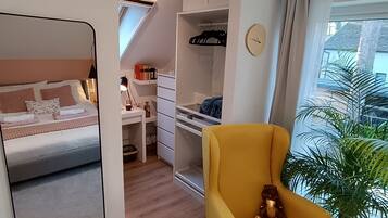 3 Schlafzimmer, Schreibtisch, Bügeleisen/Bügelbrett, kostenloses WLAN